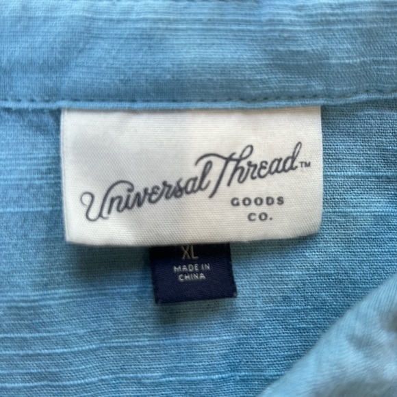 Universal Thread Ruffle Sleeve Top - Picture 2 of 2